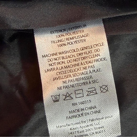 Socialite Quilted Vest – Women’s S/M – NWT black - Picture 4 of 5